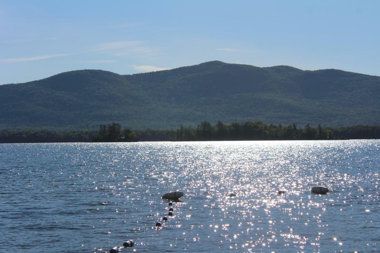 Blue Lagoon Resort Lake George Exterior photo